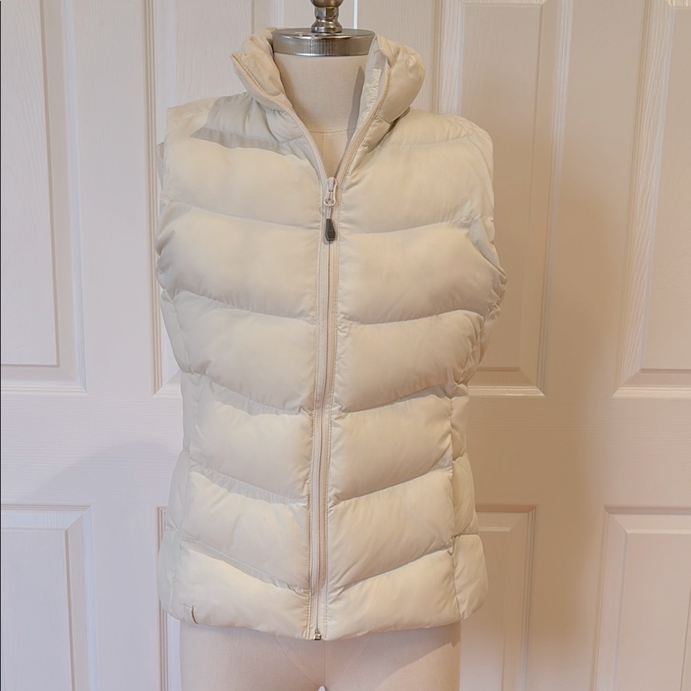 Puffy Creamy White Vest by Wind River